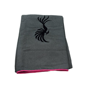 Microfiber Yoga towel, non-slip, absorbent and eco-friendly. Also for Pilates, Gym or swimming.